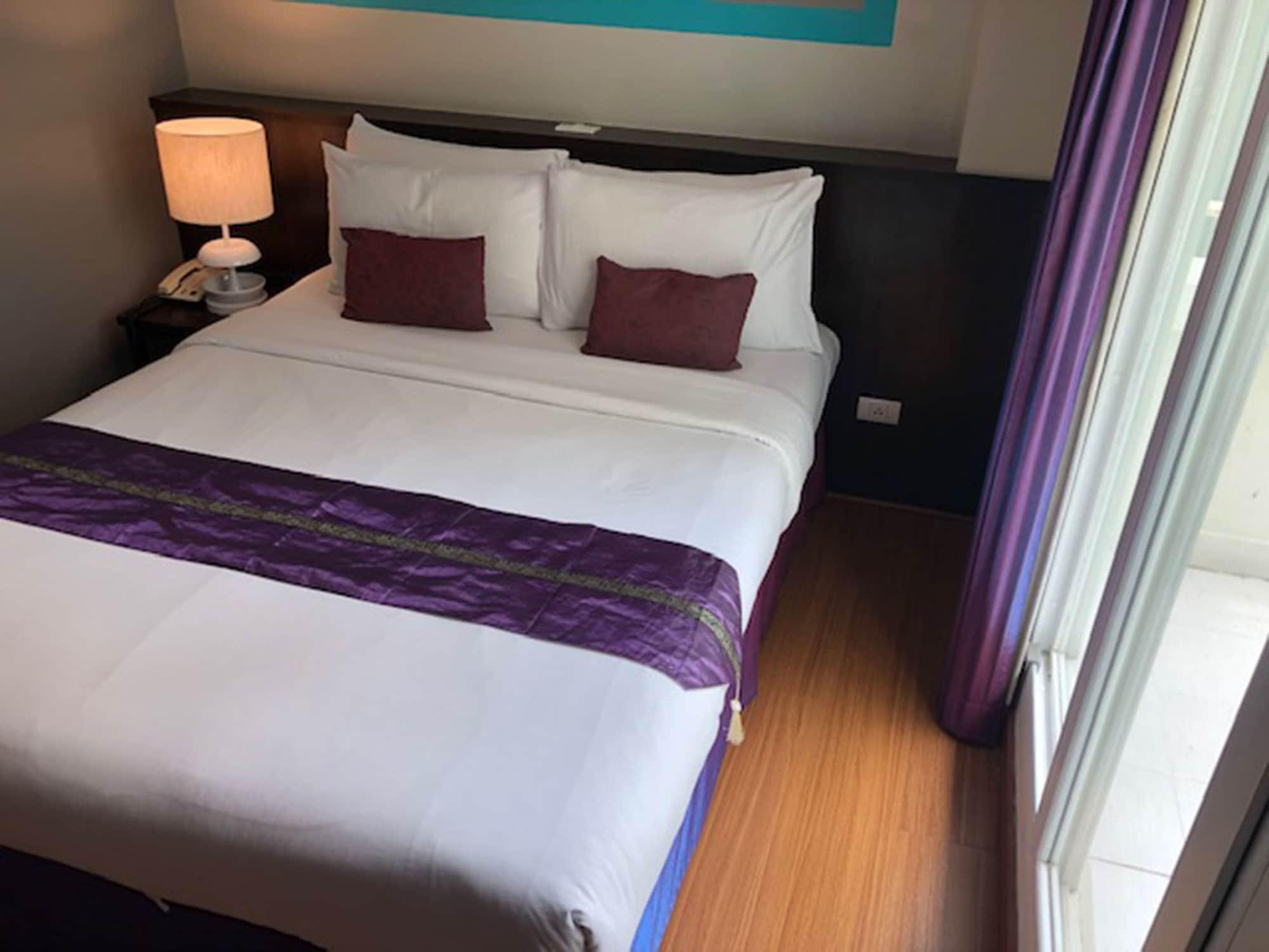 Sawasdee Hotel @ Sukhumvit Soi 8 Bangkok Exteriör bild