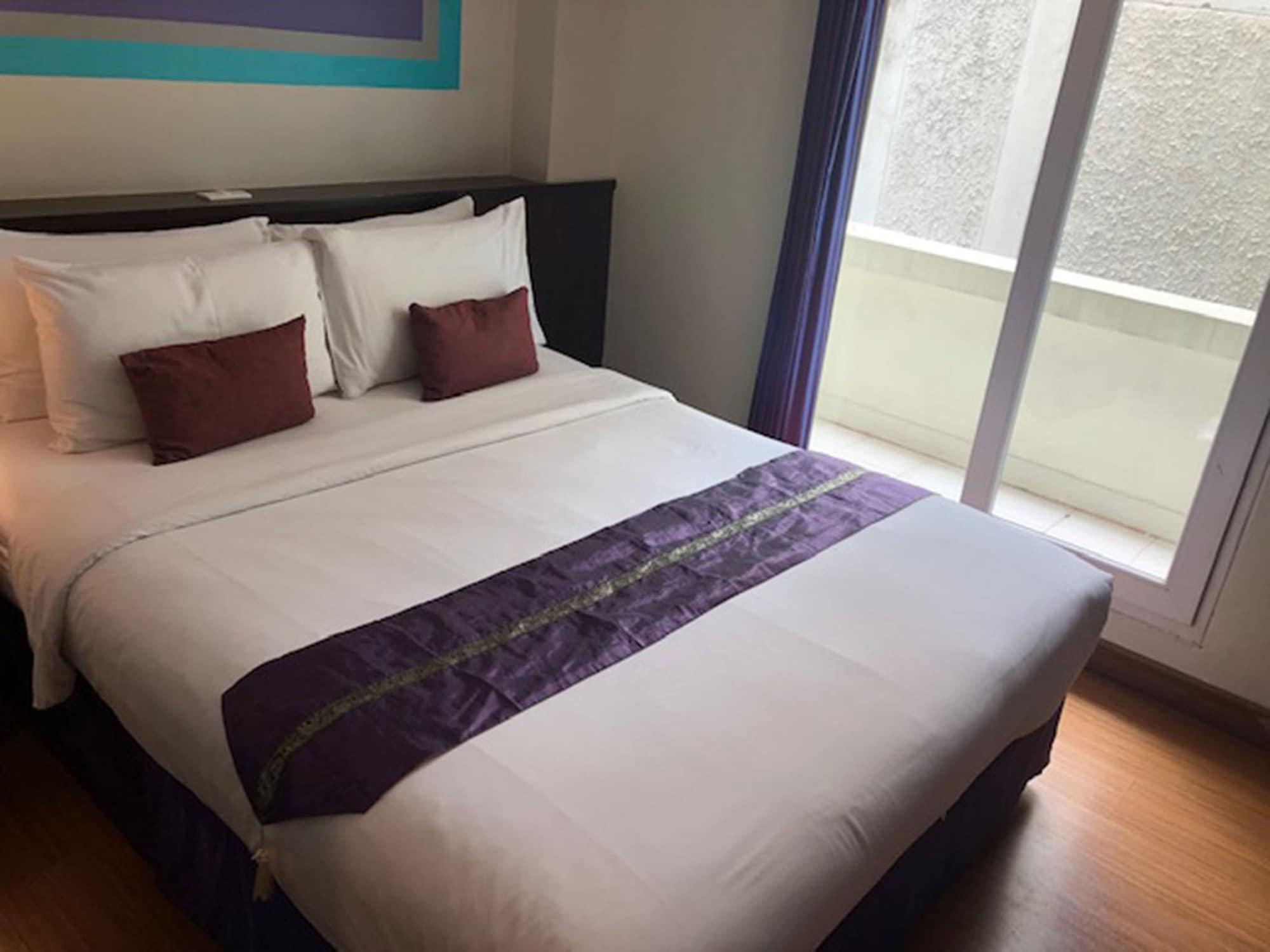 Sawasdee Hotel @ Sukhumvit Soi 8 Bangkok Exteriör bild
