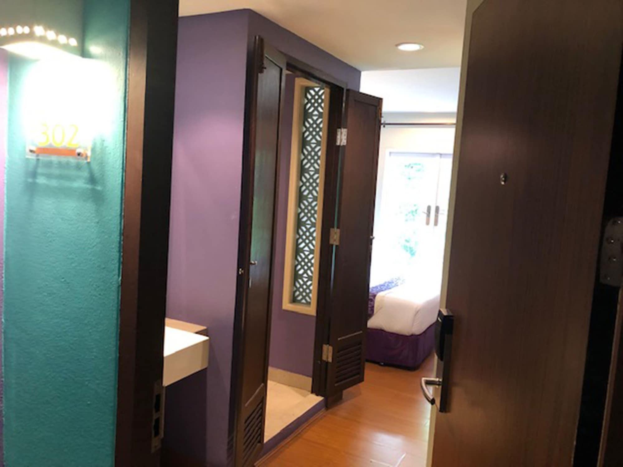 Sawasdee Hotel @ Sukhumvit Soi 8 Bangkok Exteriör bild