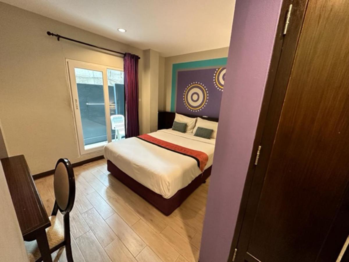 Sawasdee Hotel @ Sukhumvit Soi 8 Bangkok Exteriör bild