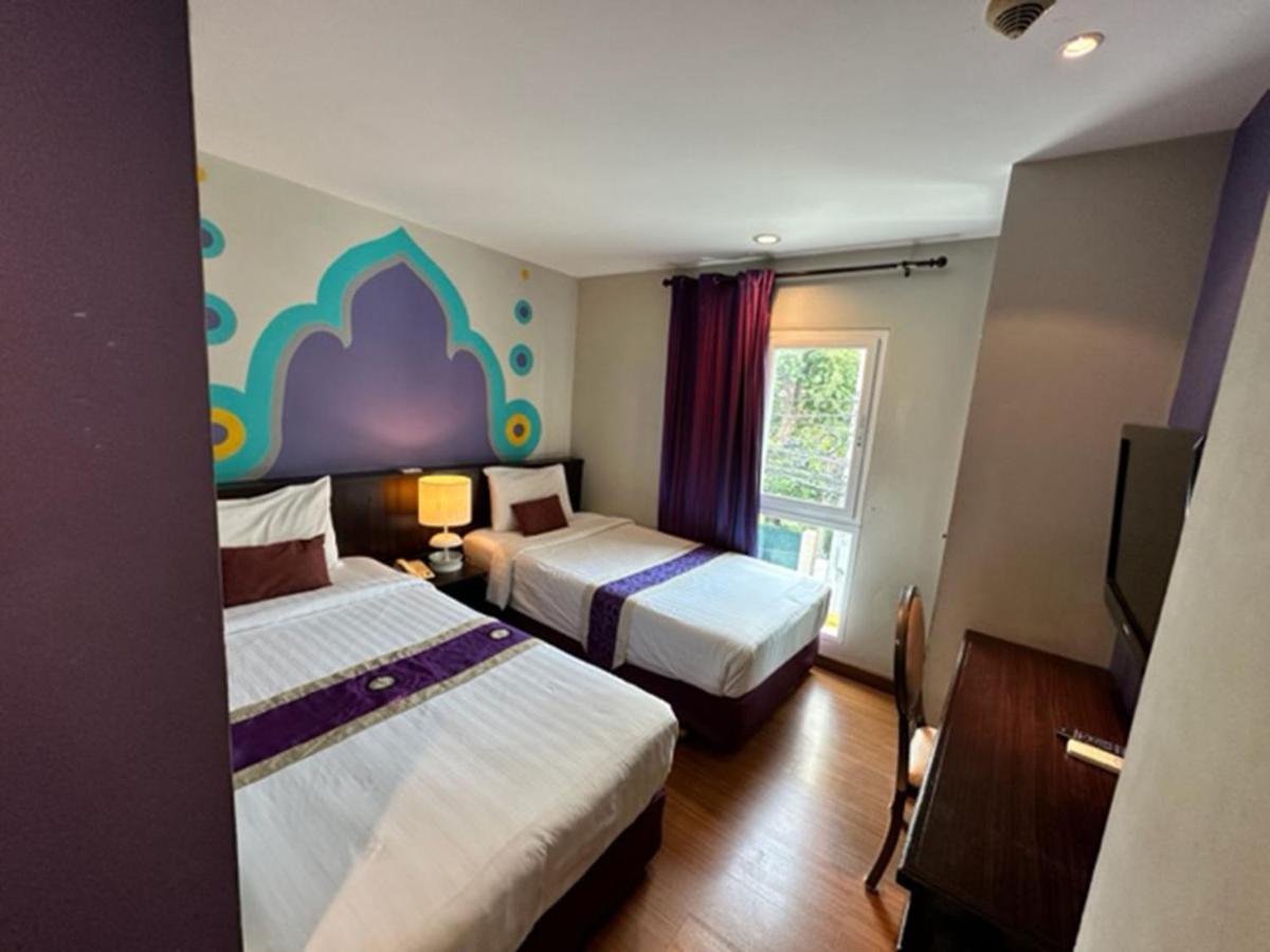 Sawasdee Hotel @ Sukhumvit Soi 8 Bangkok Exteriör bild