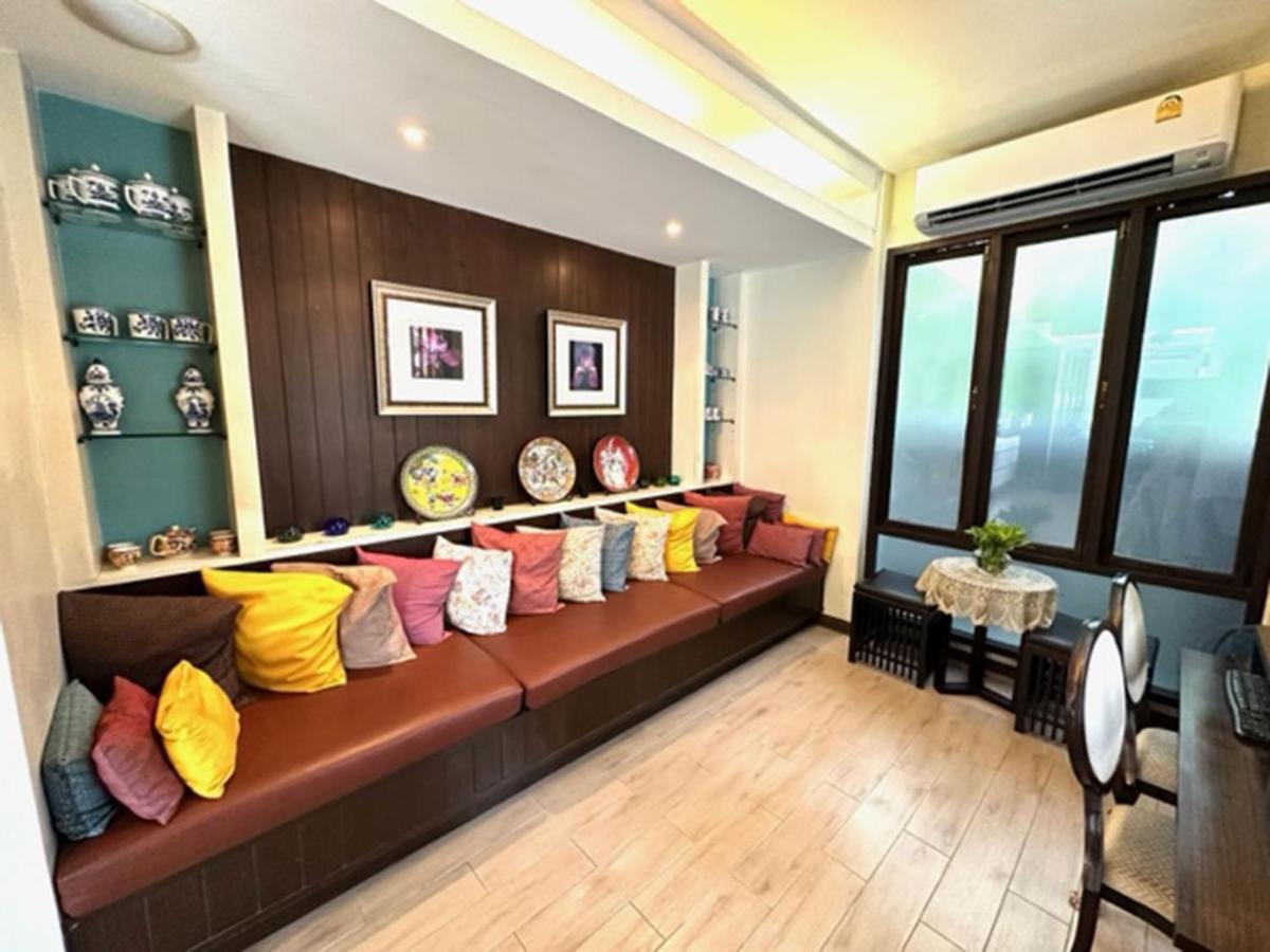Sawasdee Hotel @ Sukhumvit Soi 8 Bangkok Exteriör bild