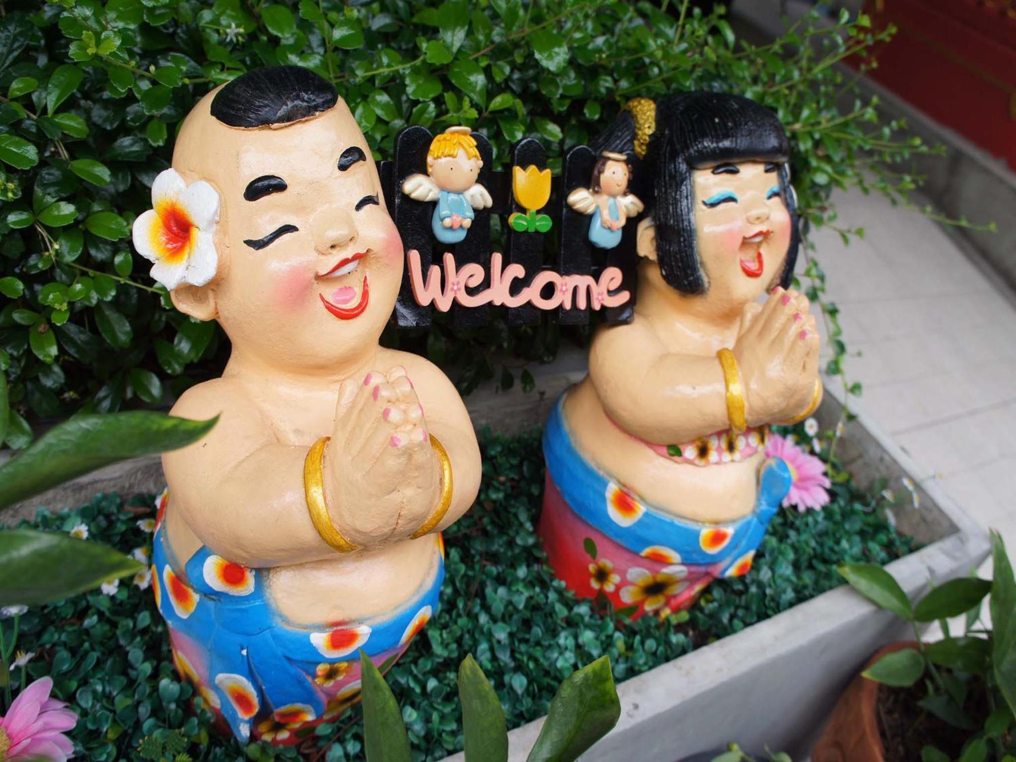 Sawasdee Hotel @ Sukhumvit Soi 8 Bangkok Exteriör bild